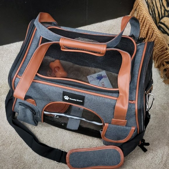 Pet Carrier Dog or Cat Grey w/Extras 18"L x 11"W x 12"H   Bran New! - Picture 3 of 5